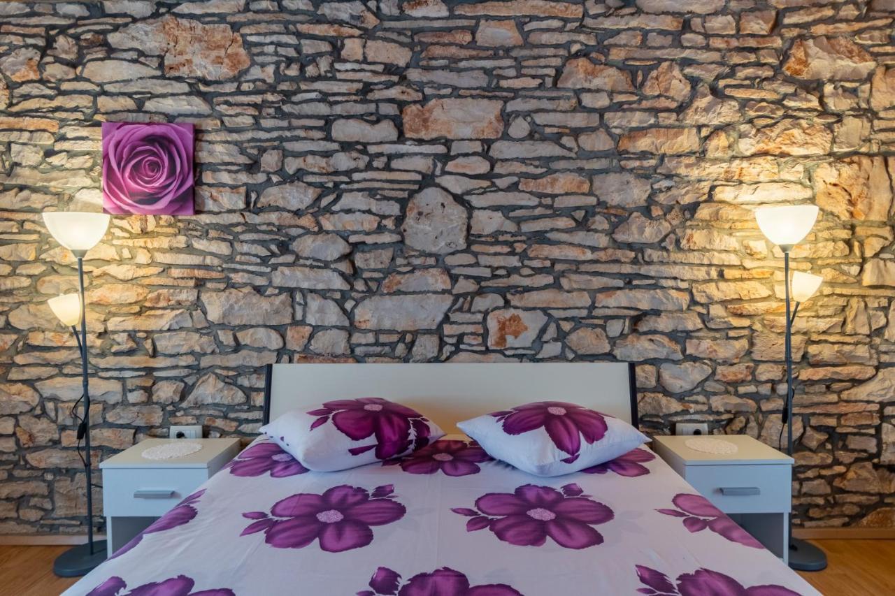 House Gracijela, Village Bulici Šajini Εξωτερικό φωτογραφία