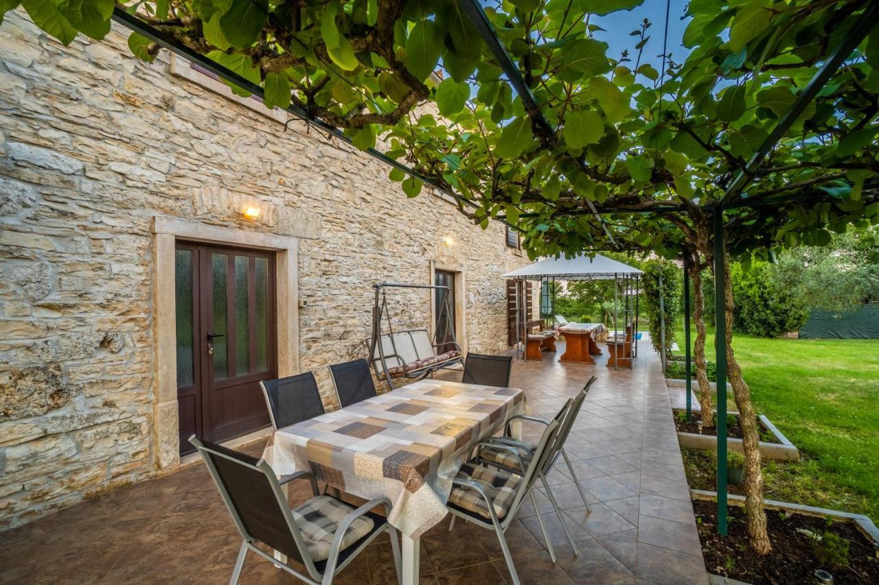 House Gracijela, Village Bulici Šajini Εξωτερικό φωτογραφία