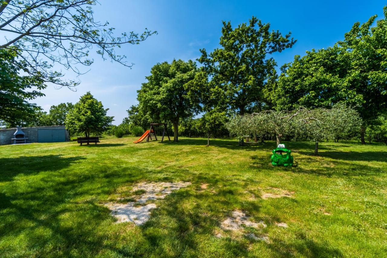 House Gracijela, Village Bulici Šajini Εξωτερικό φωτογραφία